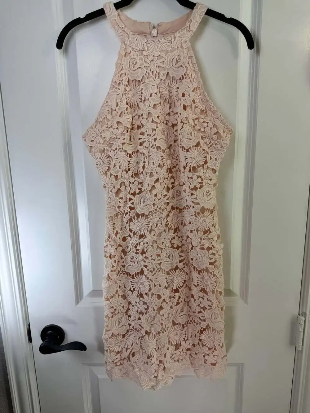 Lulus Love Poem Blush Pink Lace Halter Mini Dress Size Medium - Picture 3 of 9